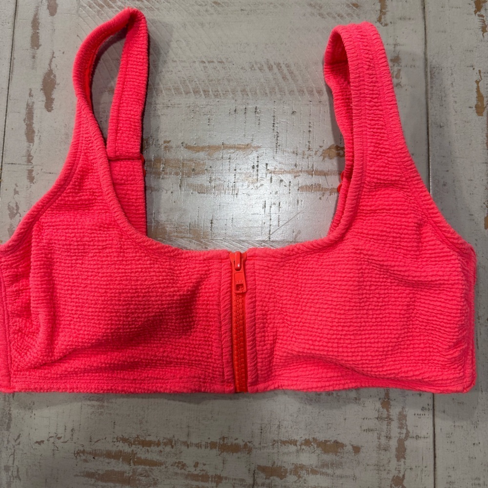 Xhilaration Zipper Bathing Suit Top